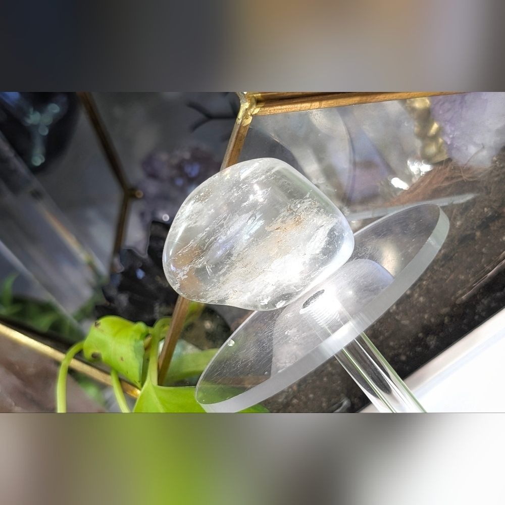 Clear Quartz Crystal Stone